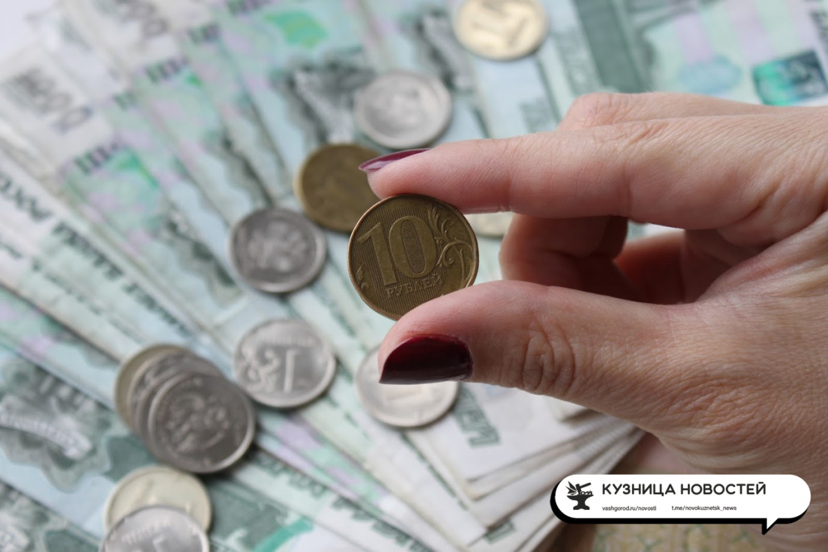 «Любой здоровый человек может заплатить»: безработных хотят заставить отдавать 45 тысяч рублей государству