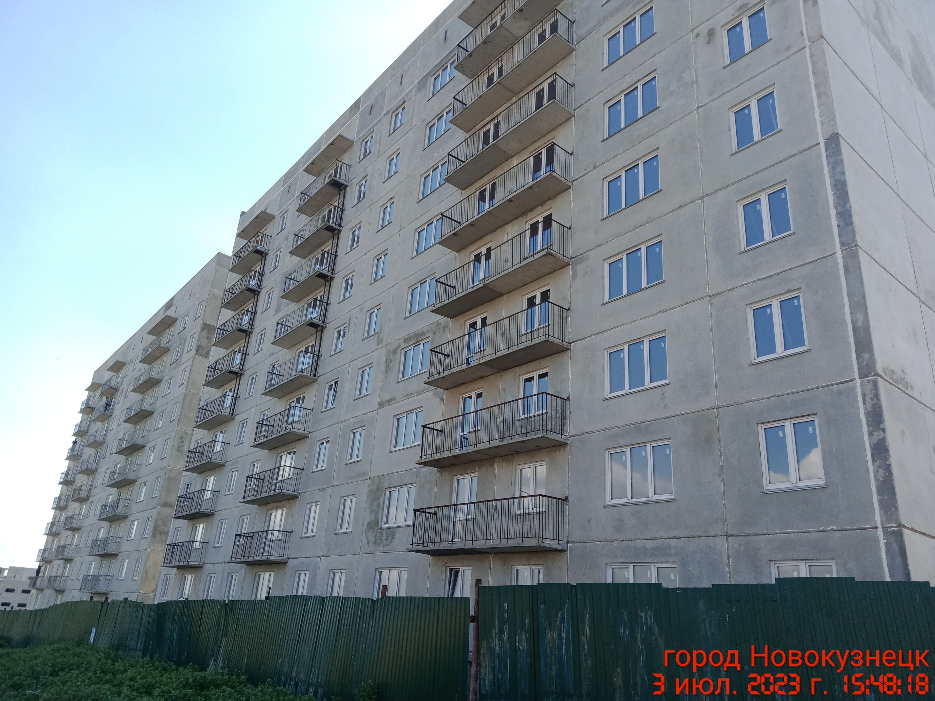 В цивилизованных городах России такое давно не строят: застройка Новоильинского района вызывает только слёзы