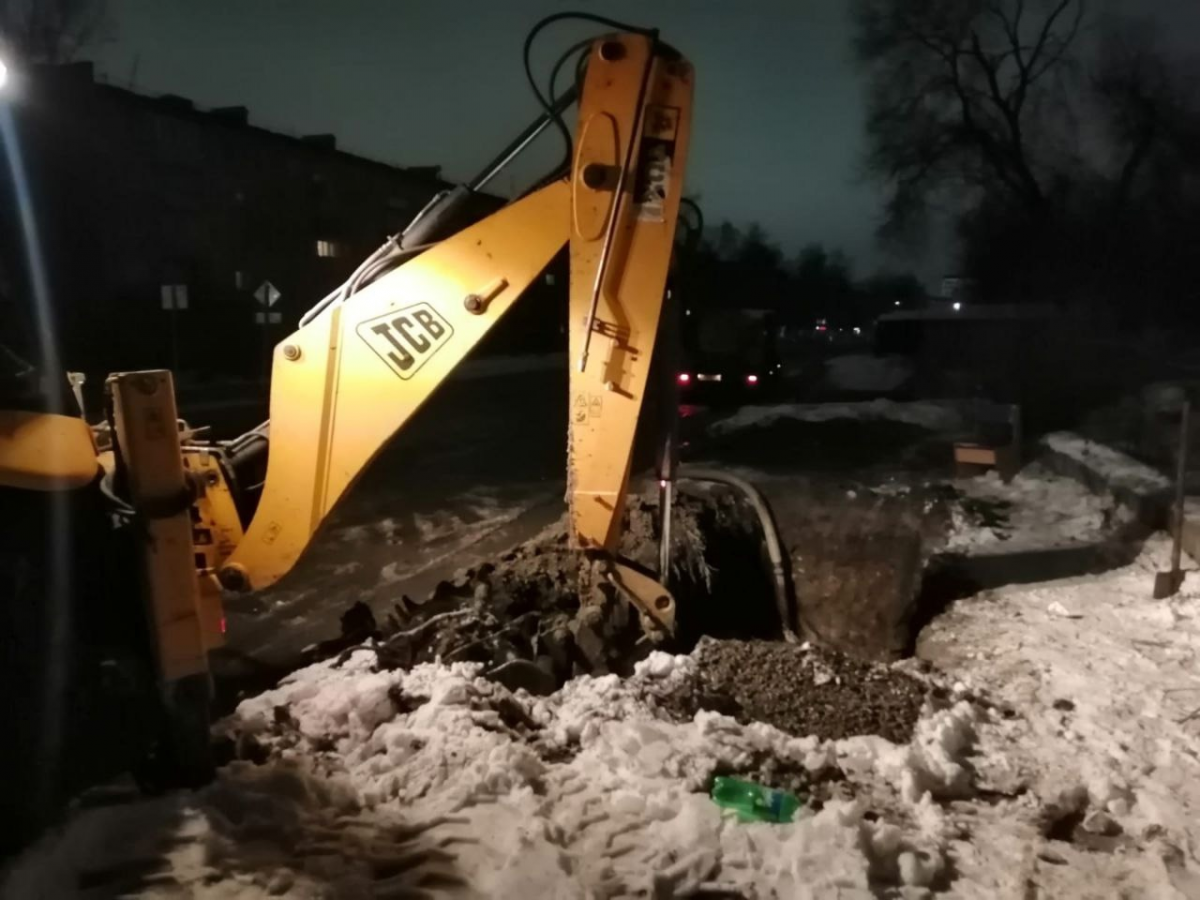 В Новокузнецке без холодной воды на целый день остались две тысячи домов, школы и детские сады
